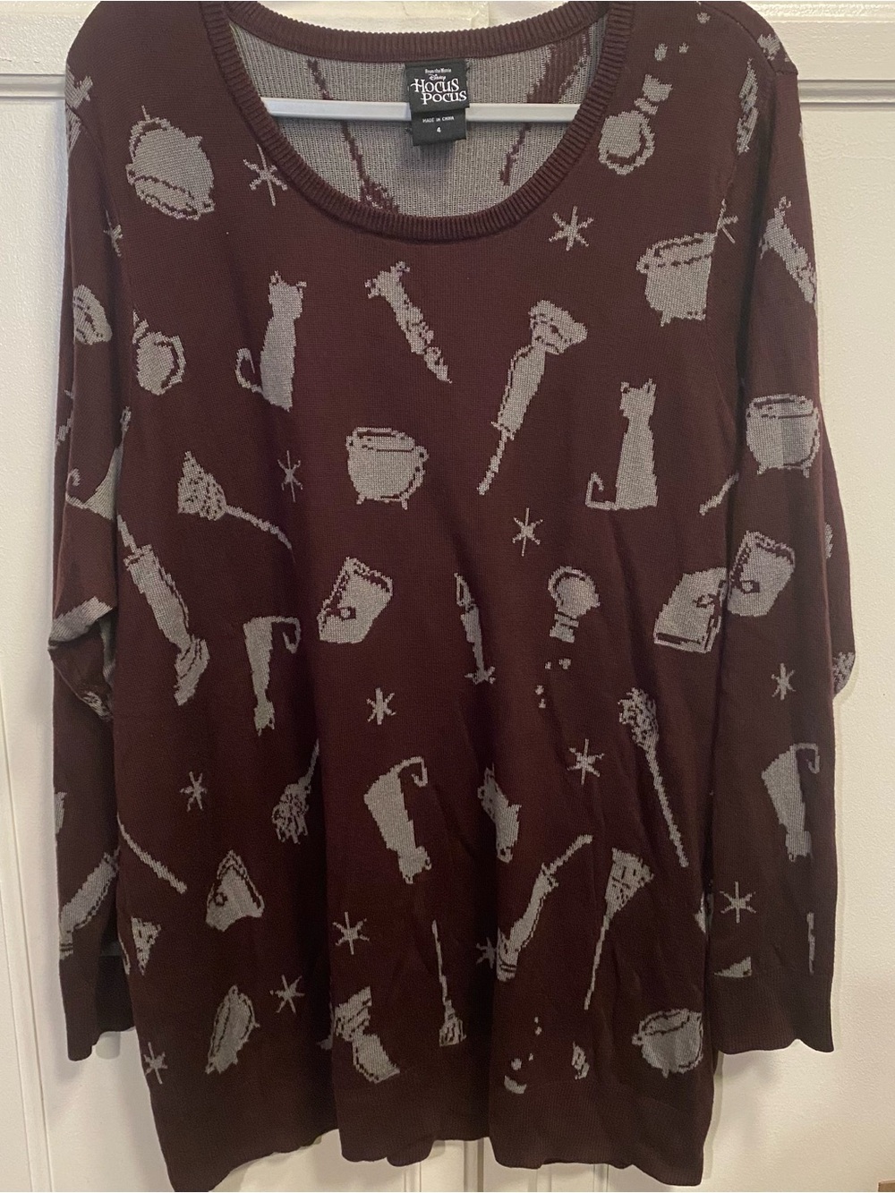 Disney Hocus Pocus Sweater - Brown & Gray